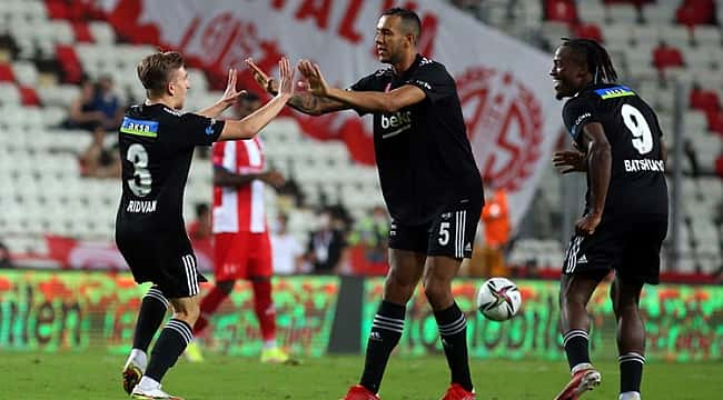 Beşiktaş 2-0'dan döndü