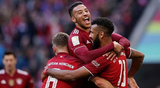 Bayern Münih hata yapmadı! Güle oynaya zirvede