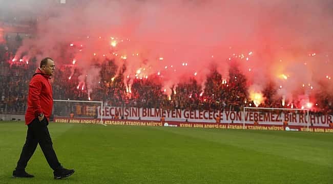 Galatasaray'da derbi öncesi taraftar planı