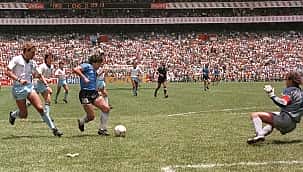 10 maddede Diego Armando Maradona