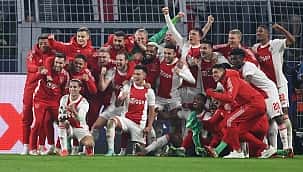 Ajax'ten Devler Ligi'nde gençlik dersi; 25,4