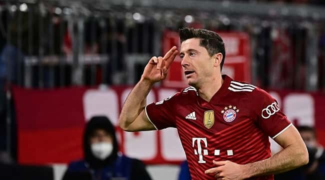 Bayern Münih 5'ledi, Lewa coştu