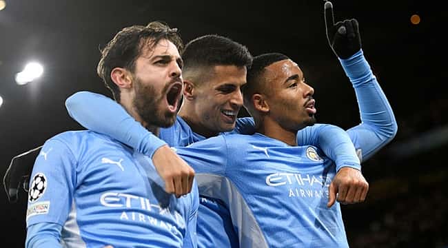 Manchester City geri döndü!