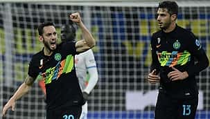 Milano'da dev maçta 5 gollü düello! Hakan...