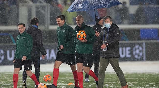 Atalanta - Villarreal maçı ertelendi! Kar yağışı...