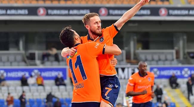Başakşehir'in yükselişi devam ediyor!