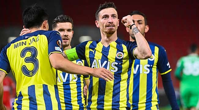 Fenerbahçe - Rizespor muhtemel 11'ler