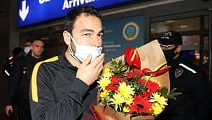 Galatasaray'da transfer mesajı! 