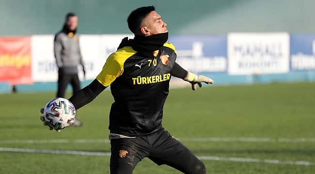 Muslera yerine kaleci transferi