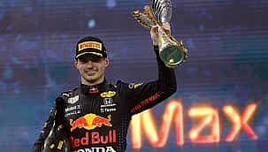 Şampiyon Max Verstappen!