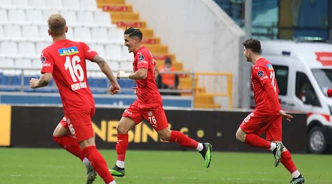 Sivasspor seriyi 4 maça çıkarttı