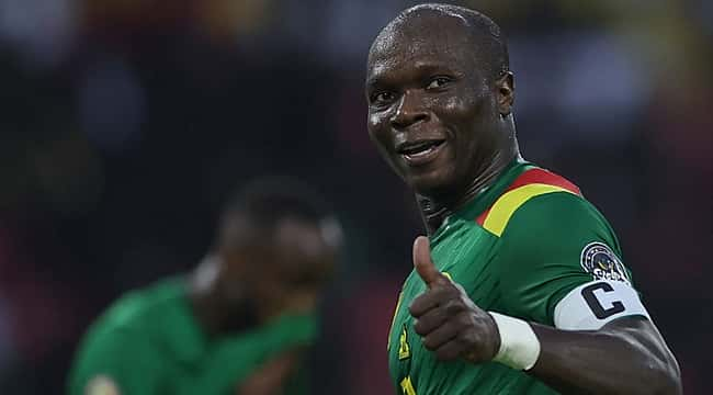 Aboubakar şov yaptı, Kamerun 3 puanla başladı