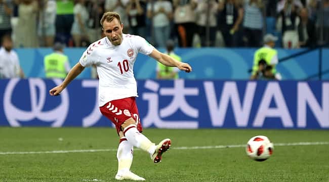 Christian Eriksen imzayı attı, futbola döndü!