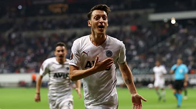 F.Bahçe'nin olmazsa olmazı Mesut Özil! Süper Lig'de...