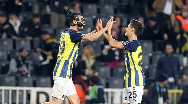 Fenerbahçe penaltılarla güldü