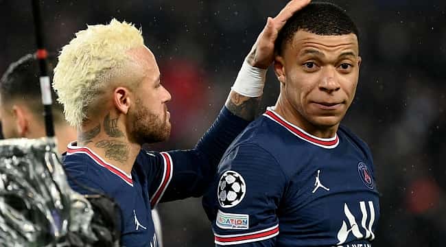 Maçın kahramanı Mbappe, geleceğiyle ilgili konuştu!