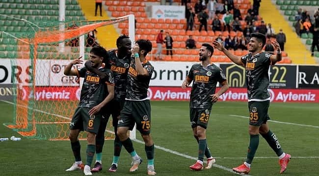 Süper Lig'de gollü gün! Flaş skorlar, farklar...