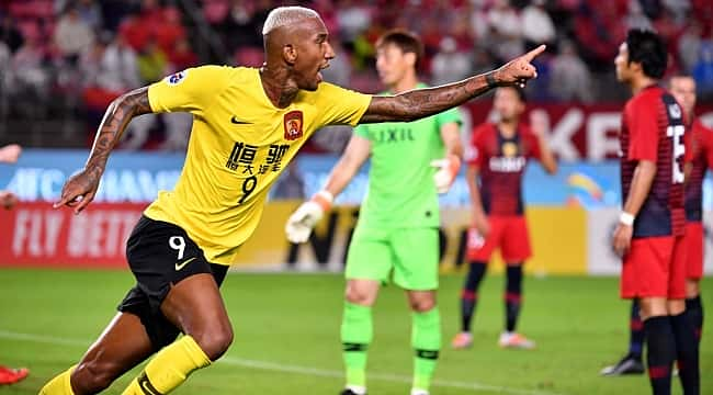 Talisca Süper Lig'e dönüyor