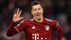 Bayern 7 golle çeyrek finalde