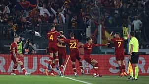 Konferans Ligi'nde finalistler belli oldu