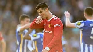 Manchester United darmadağın!