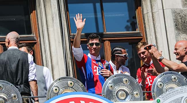 Robert Lewandowski dönemi kapanıyor!