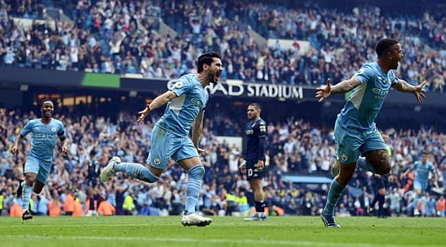 Şampiyon Manchester City!