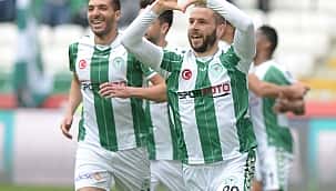 Süper Lig'de flaş ayrılık! Futbolu bırakma kararı