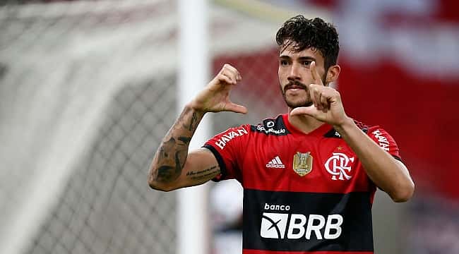Fenerbahçe'nin yeni stoperi Gustavo Henrique