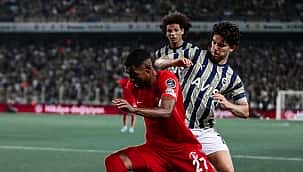 Fenerbahçe uzatmada puanı çıkardı