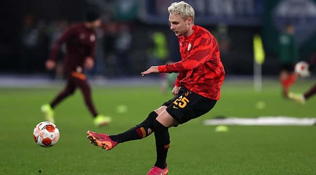 Galatasaray'dan maaş yükseltme kararı! Nelsson...