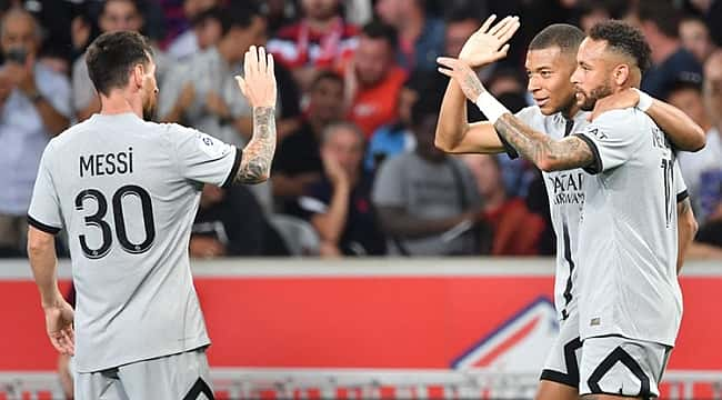 Paris SG, Lille'e hiç acımadı! Mbappe ve Messi şov...