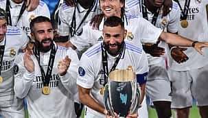 Real Madrid Süper Kupa zaferini böyle kutladı