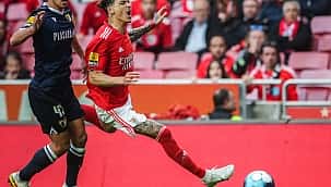 Fenerbahçe'de stoper için iki aday