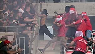 Fransa'da olaylar, UEFA'dan erteleme