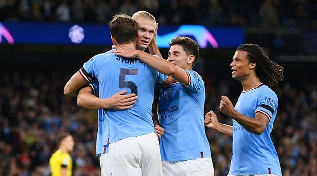 Manchester City'e 4 dakika yetti