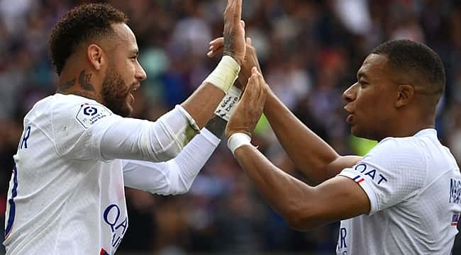 Slimani penaltı kaçırınca Paris SG'ye tek gol yetti