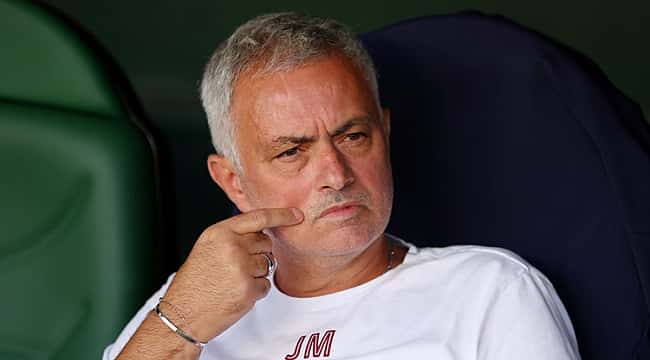 Jose Mourinho: 'Başarısız köpek balıkları'