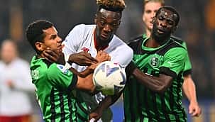 AS Roma'ya bir darbe daha! Son 10 dakikada 2 gol