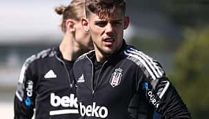 Beşiktaş'ta ilk ayrılık belli oldu!