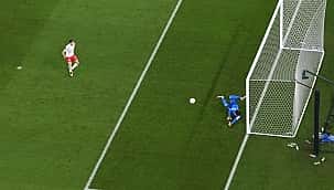 Lewandowski penaltıyı kaçırdı, puanlar paylaşıldı