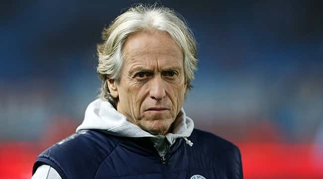 Jorge Jesus: '10 kişi kalınca maçta her şey değişti'