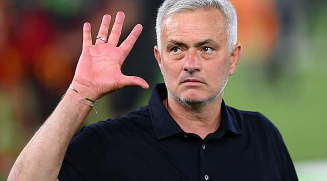 Roma, Jose Mourinho için bonservis isteyecek