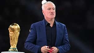Fransa, Didier Deschamps'ın sözleşmesini uzattı
