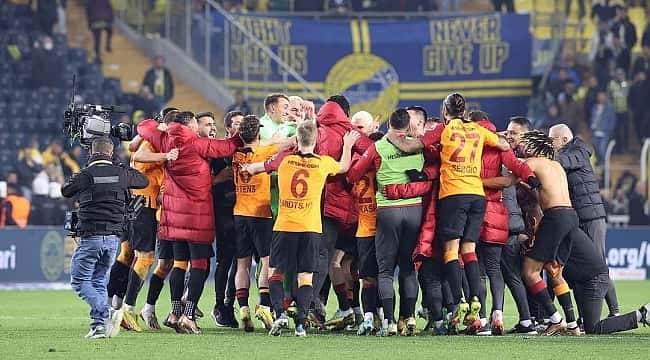 Galatasaray ilk 7 sıradan tam 14 puan topladı!