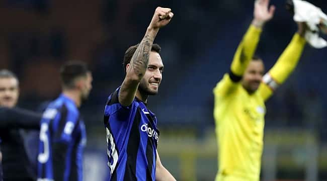 Inter güldü, maçın adamı Hakan oldu!