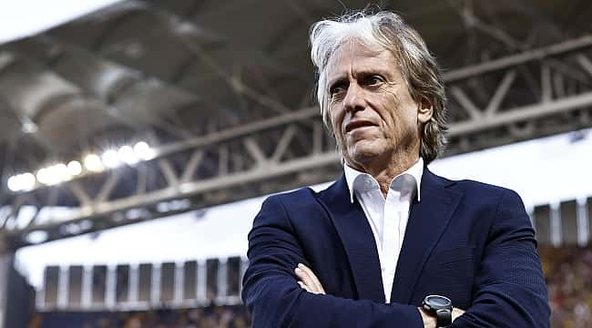 Jorge Jesus'tan hakem isyanı!