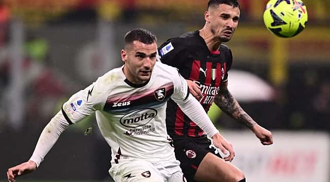 AC Milan evinde 2 puan bıraktı