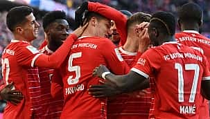 Bayern Münih, 8 gollü maçı kazandı