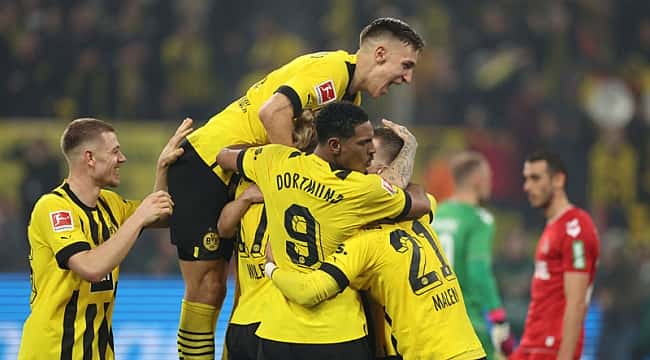 Borussia Dortmund, Köln'e hiç acımadı! Tam 7 gol...